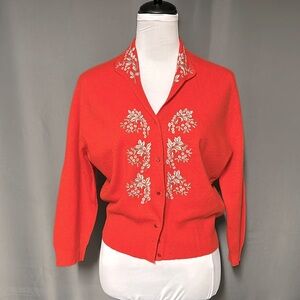 Embroidered Italian designer cardigan size M. Coral